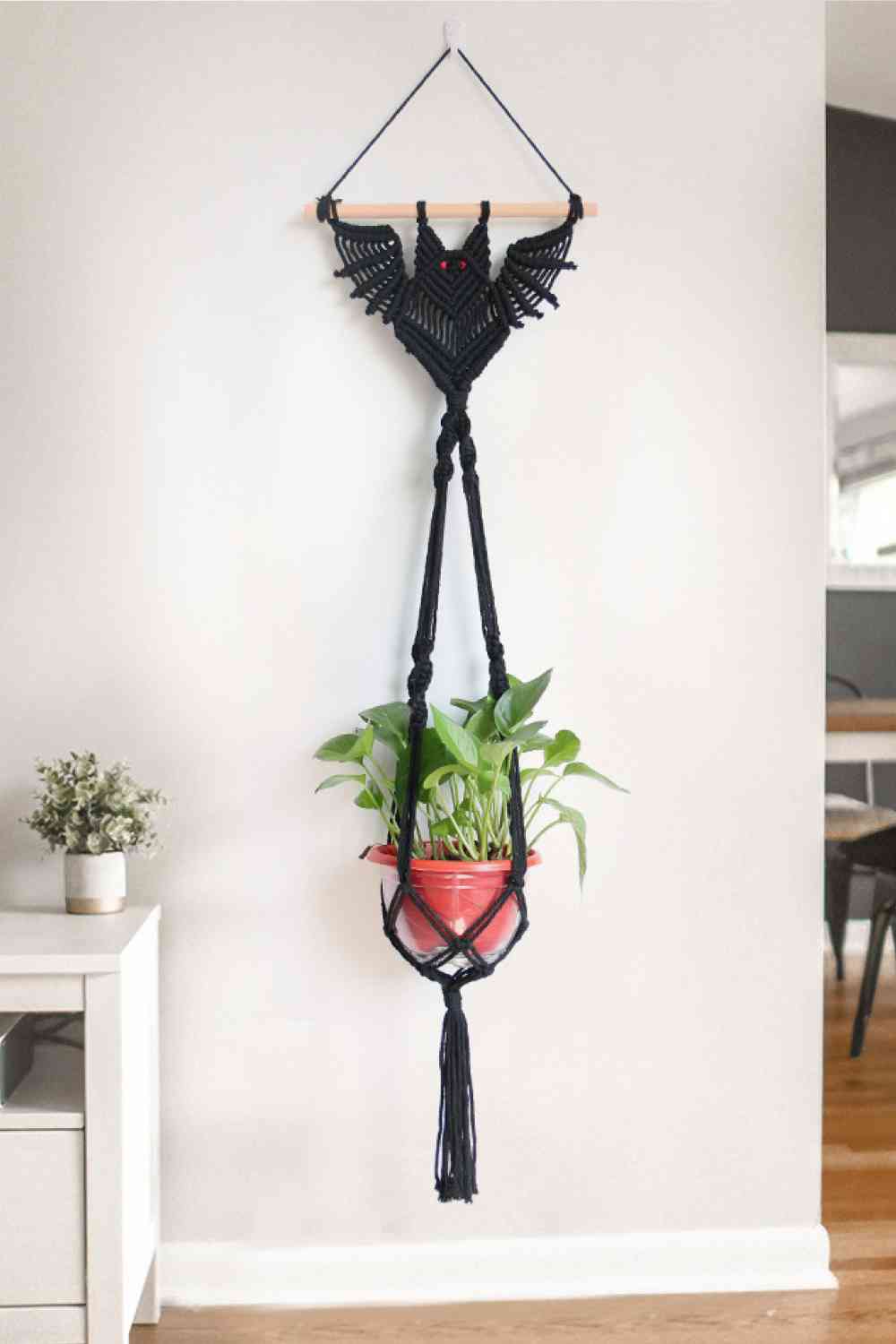 39.4" Bat Macrame Wall Plant Hanger